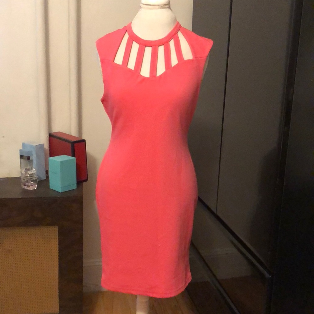 🆑FINAL PRICE‼️ Kardashian Kollection pink dress w/slits at top - Picture 1 of 3